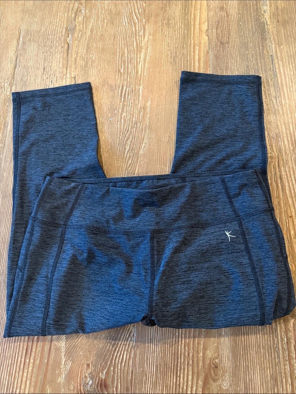 Danskin Now Dark Heather Gray Performance crop Leggings